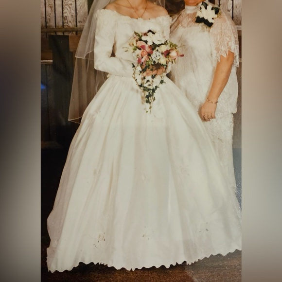 90's Wedding Dress